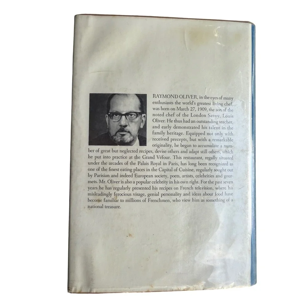 La Cuisine Raymond Oliver Secrets of Modern French Cooking 1969 Hardcover Book